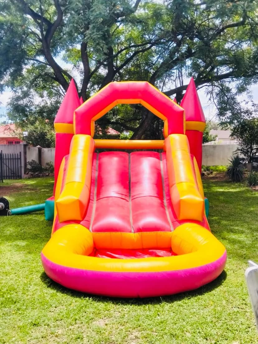 Jumping Castle With Slide